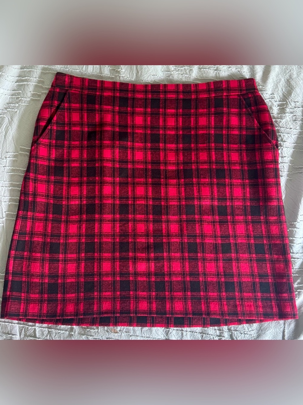 Skies Are Blue Cadence Knit Skirt XL Red Black Plaid Mini NWOT Pockets Stretch